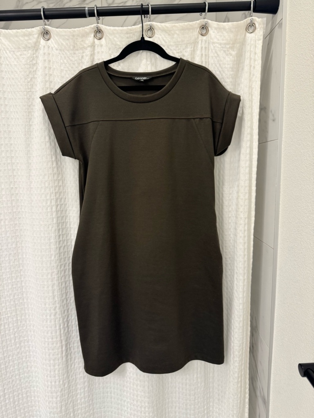 George Olive Green Short Sleeve Shift Dress - with pockets!